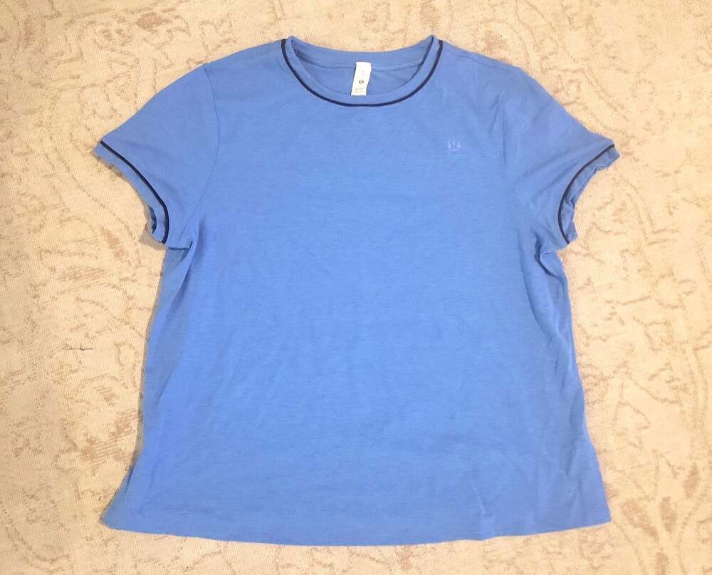 LULULEMON Crewneck Tennis Short sleeve Shirt - blue XL . DW